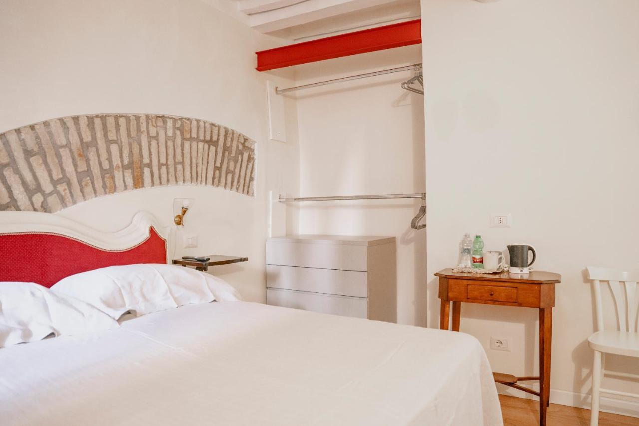 Piccolo Girasole Hotel Perugia Exterior photo